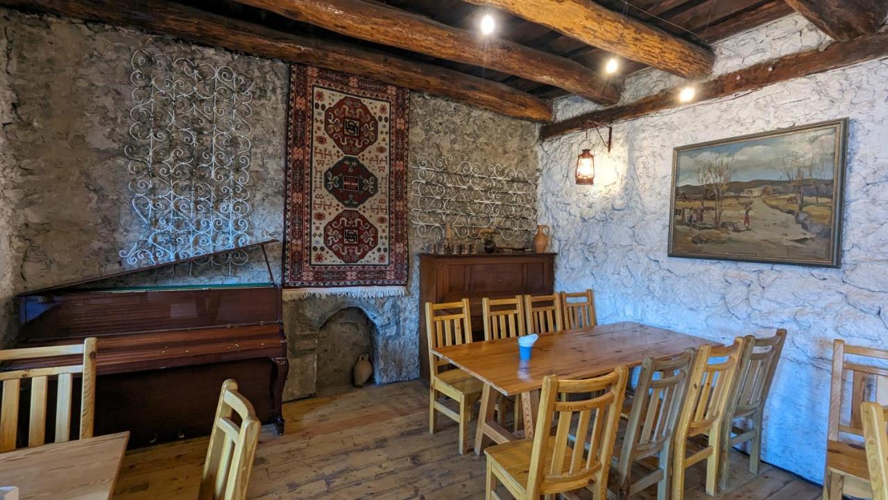 Hotel Arevi Gosh מראה חיצוני תמונה